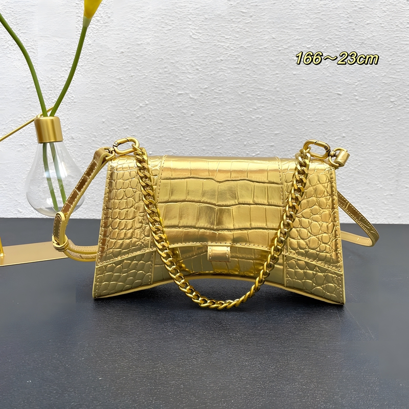 fashion golden chain bag leather factory direct sale hand bag women shoulder bag, Gold
fashion golden chain bag leather factory direct sale hand bag women shoulder bag, Gold