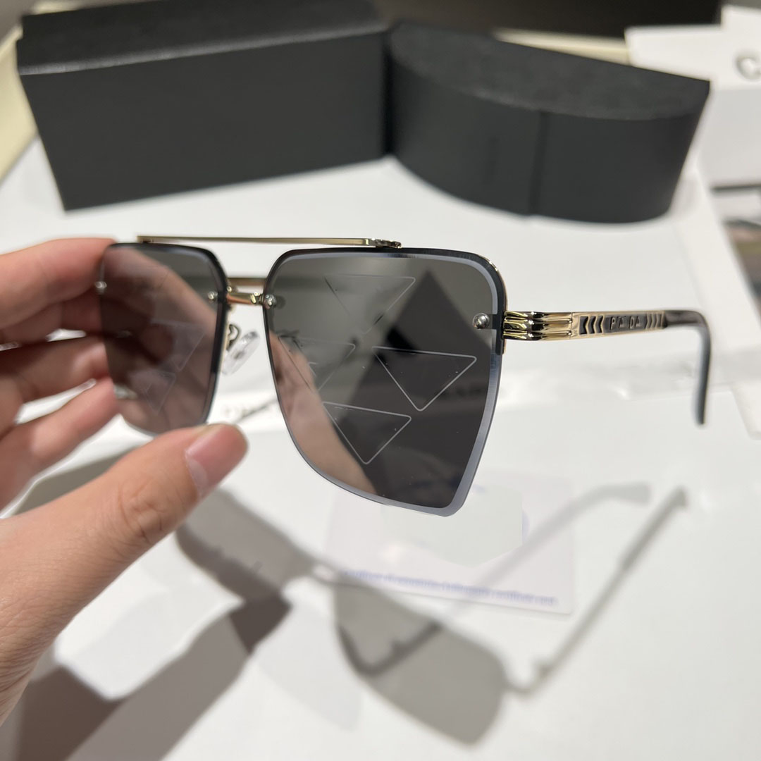 Mens Designer Sunglasses Fashion Eyewear Glasses for Woman Multiple Style Outdoor Beach Street Shooting Universale Per Uomini e Donne Occhiali Da Sole Eyeglasses
Mens Designer Sunglasses Fashion Eyewear Glasses for Woman Multiple Style Outdoor Beach Street Shooting Universale Per Uomini e Donne Occhiali Da Sole Eyeglasses