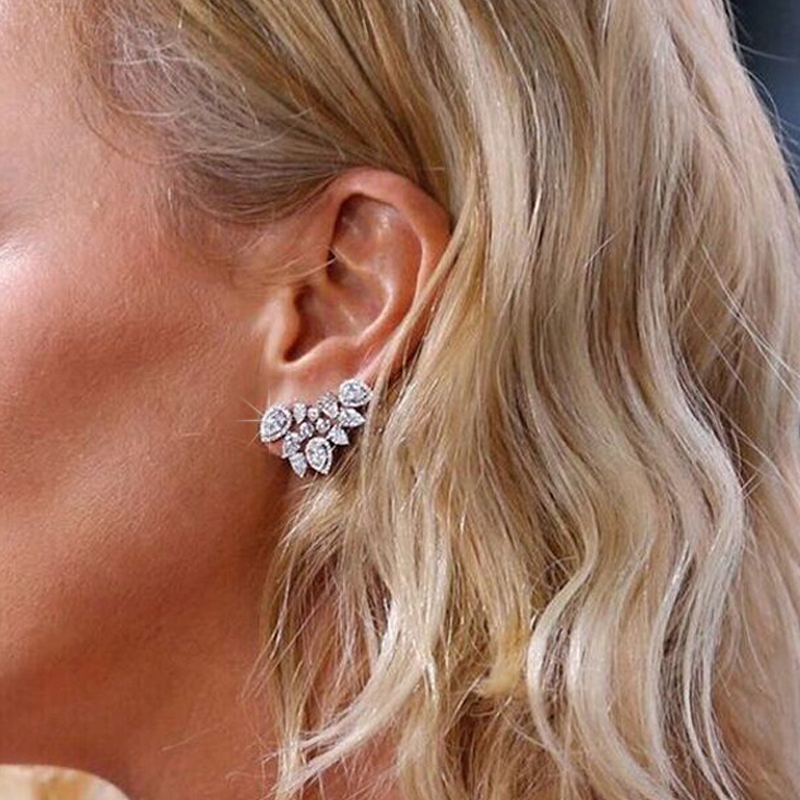Cute Silver Color Statement Flower Stud Earrings Jewelry with CZ Zirconia Crystal Ear Stud for Women Wedding Gift
Cute Silver Color Statement Flower Stud Earrings Jewelry with CZ Zirconia Crystal Ear Stud for Women Wedding Gift