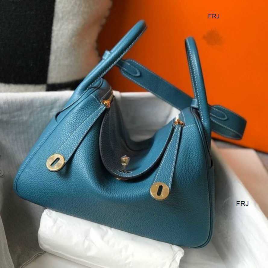 Herms hemes Birkin totes bag Handbags Designer Lindys Bags Lindi Shoulder Full Hand Sewn Wax Thread Denim Blue Size 26 30 Gold Buckle Silver Tc Leather Ha
Herms hemes Birkin totes bag Handbags Designer Lindys Bags Lindi Shoulder Full Hand Sewn Wax Thread Denim Blue Size 26 30 Gold Buckle Silver Tc Leather Ha