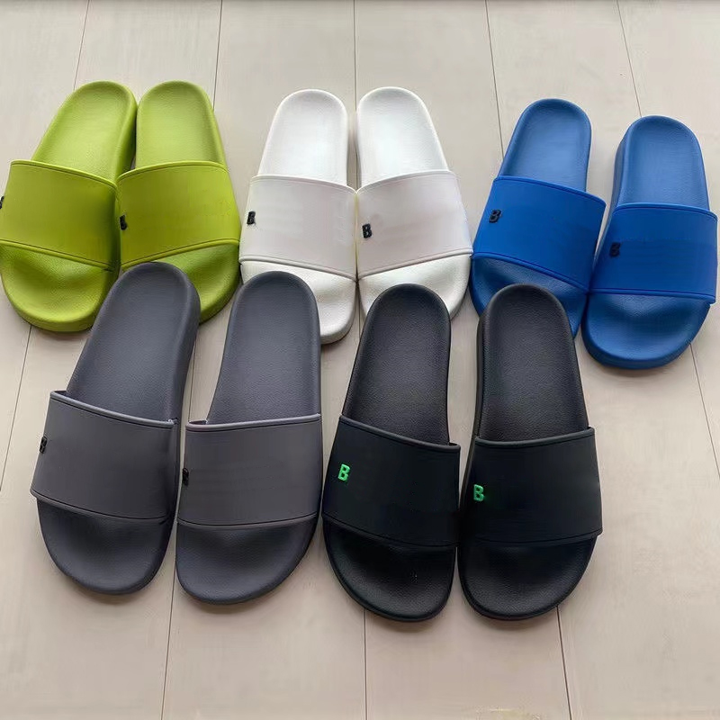 Paris Sliders Mens Womens Summer designer slides Sandals Beach Slippers Ladies Flip Flops Black Outdoor Home Slides Chaussures Shoes size 35-46
Paris Sliders Mens Womens Summer designer slides Sandals Beach Slippers Ladies Flip Flops Black Outdoor Home Slides Chaussures Shoes size 35-46