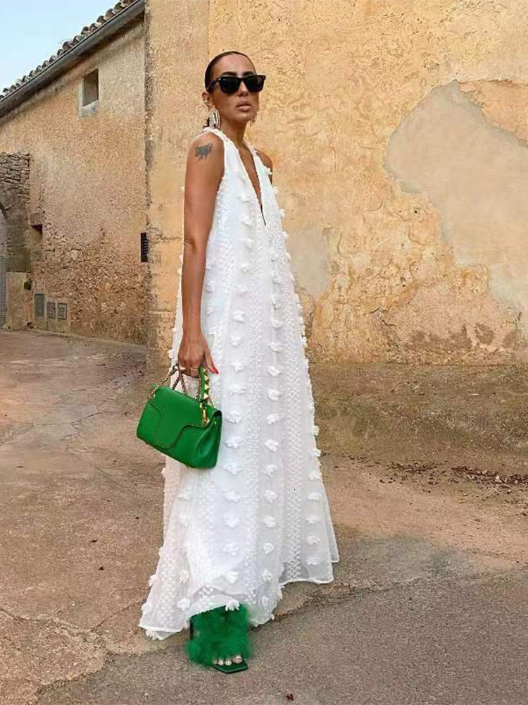 Casual Dresses Sleeveless Halter Dres V Neck Backless Beach Long Robe Lace Up Floral Holiday Sundress Female Streamer Party 230303