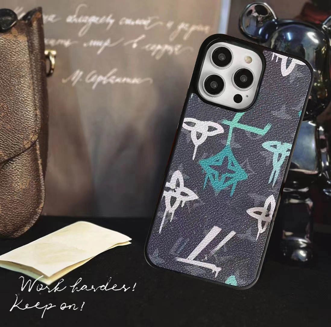 Graffiti Keepall LU Phone Cases for iPhone 14 13 pro max 12 11 X XR XS 7 8 plus Samsung S23 S22 S21 S20 Note10 Note20 Ultra Luxury Designer Leather Purse with Logo Packing BD, #3
Graffiti Keepall LU Phone Cases for iPhone 14 13 pro max 12 11 X XR XS 7 8 plus Samsung S23 S22 S21 S20 Note10 Note20 Ultra Luxury Designer Leather Purse with Logo Packing BD, #3