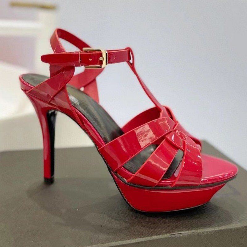 High Heel Sandal Classics Women Luxurys Designer High Heels Shoes Evening shoes Buckle stiletto sandal 10cm Shiny Metal Leather Dress Leather red Wedding Shoes, As pic
High Heel Sandal Classics Women Luxurys Designer High Heels Shoes Evening shoes Buckle stiletto sandal 10cm Shiny Metal Leather Dress Leather red Wedding Shoes, As pic