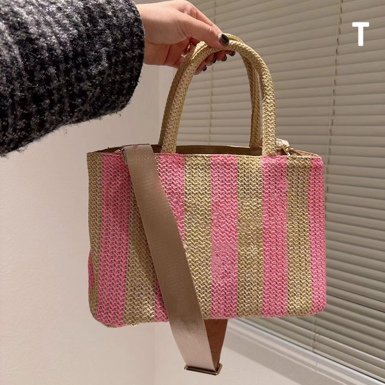 Designer Shopping Bag Totes Women Manual Weave Straw Large Capacity Beach Bags Handbags Crossbody Shoulder satchel Wallet, Customize
Designer Shopping Bag Totes Women Manual Weave Straw Large Capacity Beach Bags Handbags Crossbody Shoulder satchel Wallet, Customize