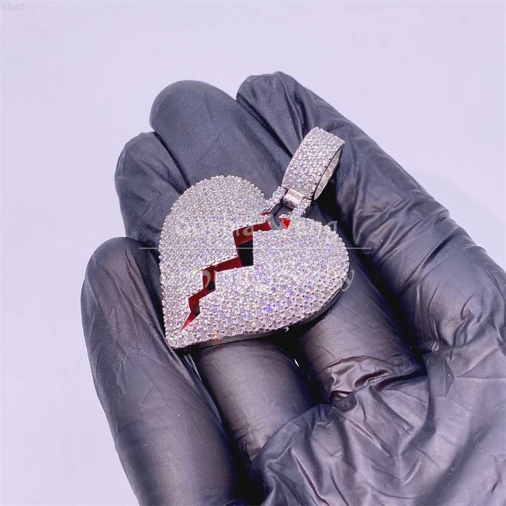 Ready to Ship S925 Sterling Silver Hip Hop Heart Broken White Gold Plated Vvs Moissanite Diamond Custom Iced Out Pendants
Ready to Ship S925 Sterling Silver Hip Hop Heart Broken White Gold Plated Vvs Moissanite Diamond Custom Iced Out Pendants