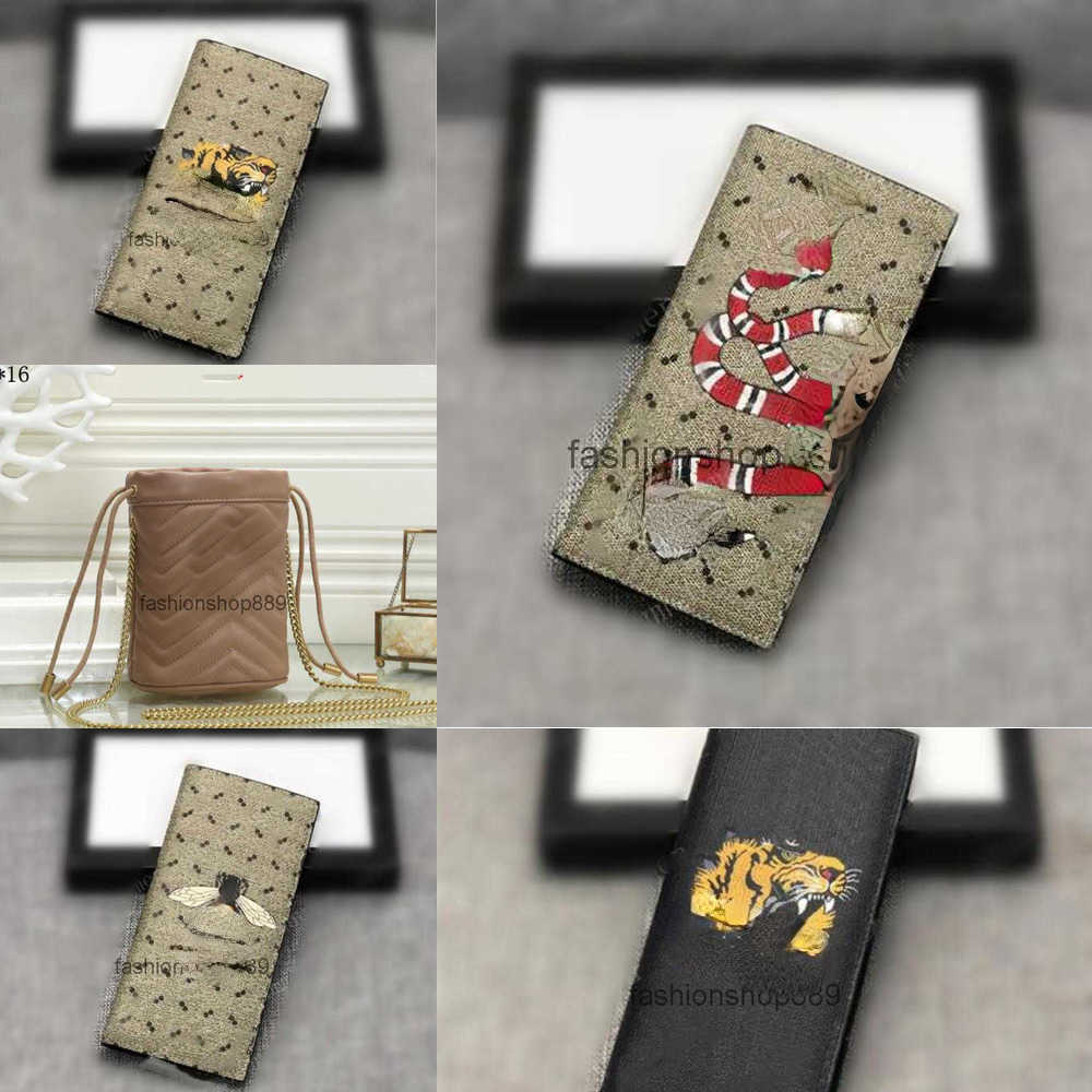 Luxurys Wallets Handbags Designers Wallets Fashion Bags Card Holder Carry Around Women Money Cards Coins Bag Men Leather Purse Business Wallet, #1
Luxurys Wallets Handbags Designers Wallets Fashion Bags Card Holder Carry Around Women Money Cards Coins Bag Men Leather Purse Business Wallet, #1