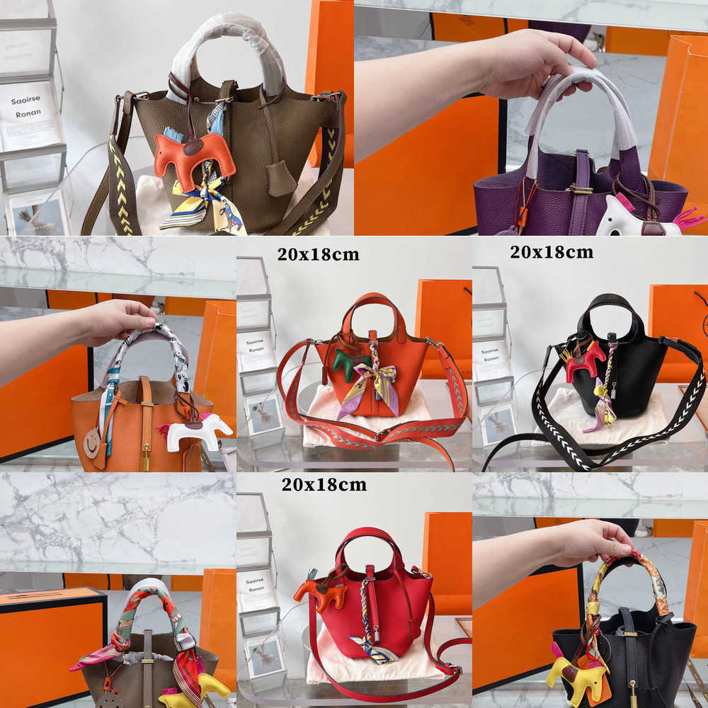 Bags Designer crossbody Bags Shoulder pochette handbags fashion Bag Luxury Lock H bucket bag leather Totes 23SS
Bags Designer crossbody Bags Shoulder pochette handbags fashion Bag Luxury Lock H bucket bag leather Totes 23SS