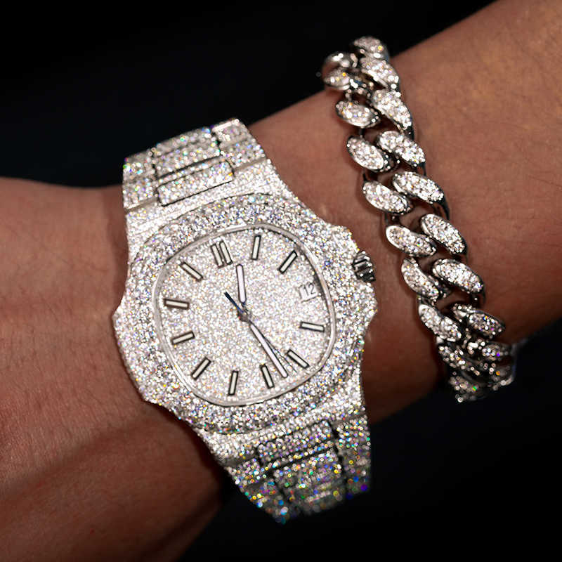 2023T7IW Luxury Gold Plated Iced Out Wrist 925 Sterling Sier VVS Moissanite Diamond Hip Hop Quartz Watch For Men, Stainless steel;moissanite
2023T7IW Luxury Gold Plated Iced Out Wrist 925 Sterling Sier VVS Moissanite Diamond Hip Hop Quartz Watch For Men, Stainless steel;moissanite