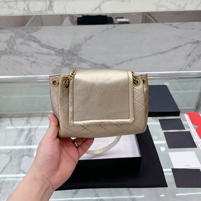 Women's Chain One Shoulder Bag Designer Crossbody Bag Top Clamshell Bag Vintage Bag Classic Square Bag Leather Twill Silver Gold Son mother logo Purse Luxury Handbag
Women's Chain One Shoulder Bag Designer Crossbody Bag Top Clamshell Bag Vintage Bag Classic Square Bag Leather Twill Silver Gold Son mother logo Purse Luxury Handbag