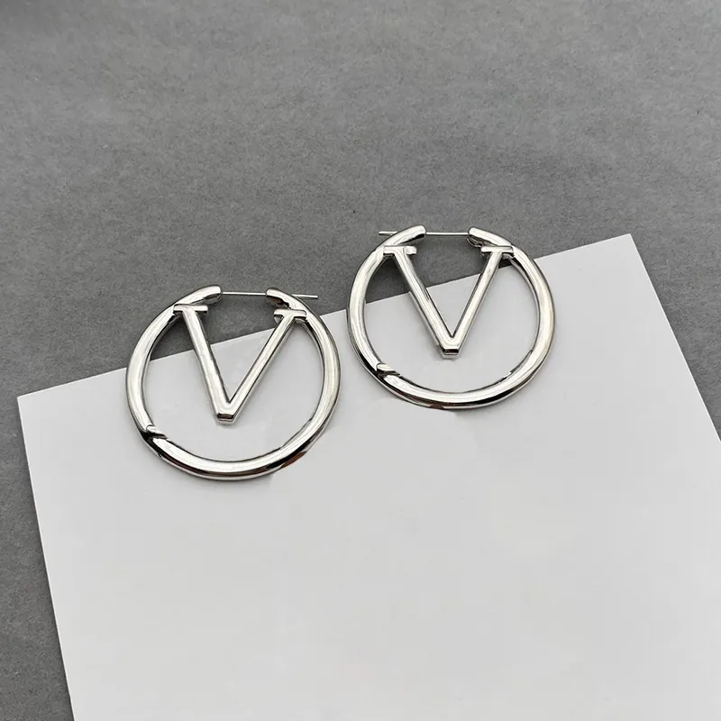 Designer Stud Earring For Women Mens Luxury Jewelry Fashion Golden Silver Earrings Ladies Party Studs Hoops Wedding Engagement 2303031BF
Designer Stud Earring For Women Mens Luxury Jewelry Fashion Golden Silver Earrings Ladies Party Studs Hoops Wedding Engagement 2303031BF