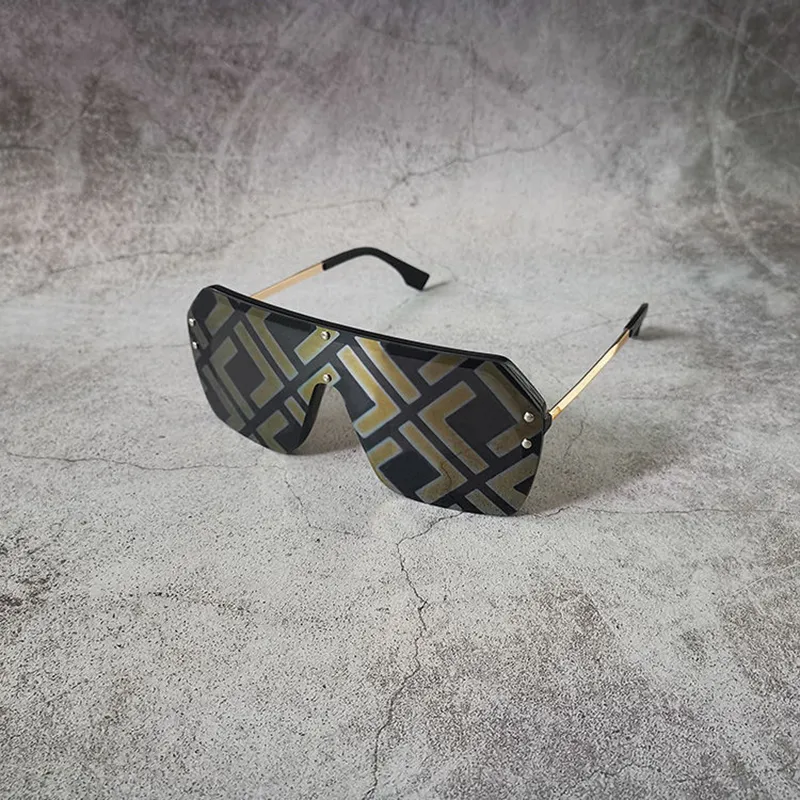 Designer Sunglasses Men Womens Luxury Sun Glasses Classic Eyewear Summer Beach Eyeglasses Driving Sunglass 16 Colors High Quality
Designer Sunglasses Men Womens Luxury Sun Glasses Classic Eyewear Summer Beach Eyeglasses Driving Sunglass 16 Colors High Quality