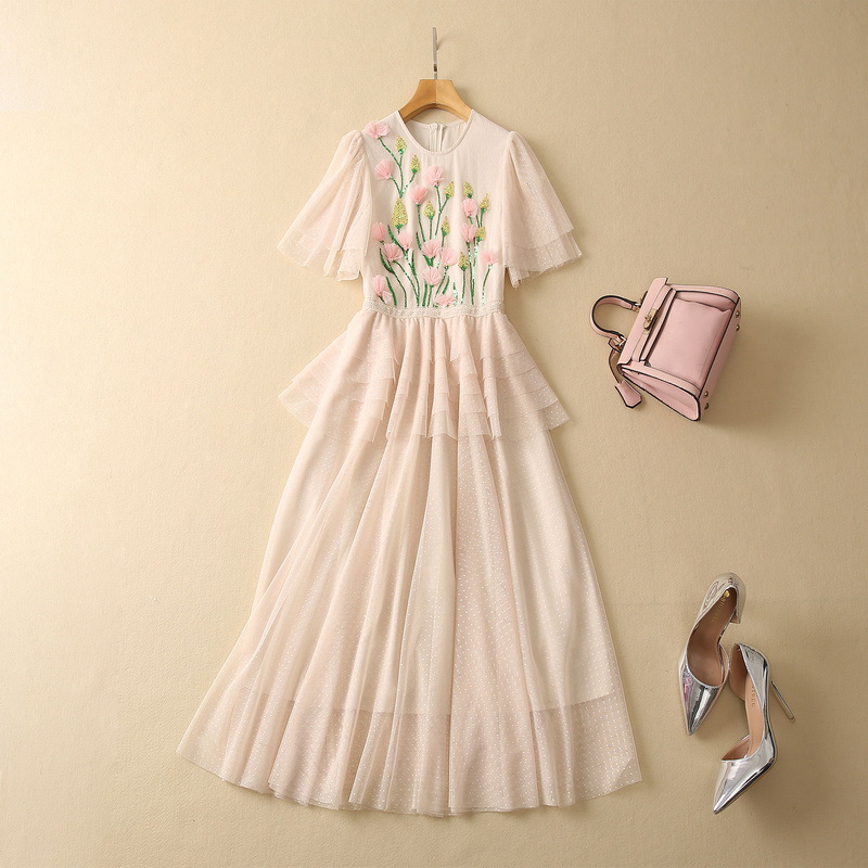 2023 Spring Apricot Floral Print Tulle Tiered Dress Short Sleeve Round Neck Sequins Midi Casual Dresses S3M020302, Multi
2023 Spring Apricot Floral Print Tulle Tiered Dress Short Sleeve Round Neck Sequins Midi Casual Dresses S3M020302, Multi
