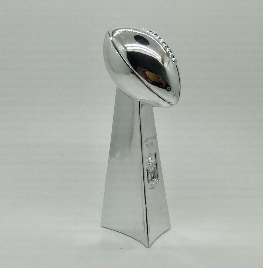 Decorative Objects Figurines 10cm e Lombardi Trophy FOOTBALL trophy resin home decoration crafts for sport fans 230302
Decorative Objects Figurines 10cm e Lombardi Trophy FOOTBALL trophy resin home decoration crafts for sport fans 230302