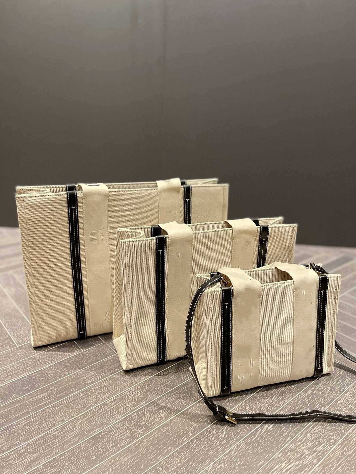 Luxury Designer Bags Handbags Shoulder Crossbody Bags Tote bag New Fashion Texture Singer shouder Multifunctional Portable Shopping bags Factory Direct Sale, Style 1
Luxury Designer Bags Handbags Shoulder Crossbody Bags Tote bag New Fashion Texture Singer shouder Multifunctional Portable Shopping bags Factory Direct Sale, Style 1