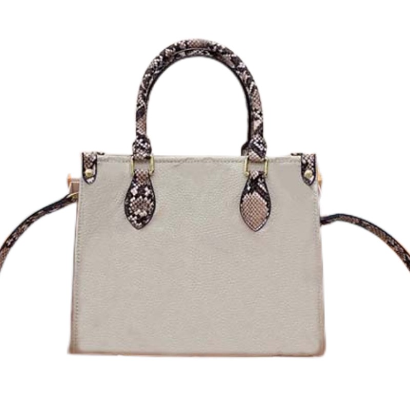 Fashion Designer Woman Bag Women Shoulder bag Handbag Genuine Leather cross body luxurys designers Handbags fashion shoulder crossbody bag Boa constrictor handle, Black1
Fashion Designer Woman Bag Women Shoulder bag Handbag Genuine Leather cross body luxurys designers Handbags fashion shoulder crossbody bag Boa constrictor handle, Black1