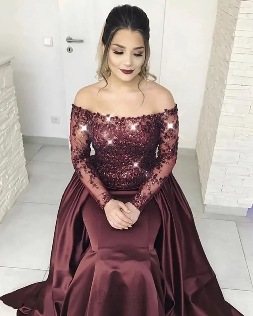 Burgundy Prom Party Gown Formal Evening Dresses Girls Pageant Mermaid Off-Shoulder Long Sleeve Applique Beaded Satin Custom New Plus Size