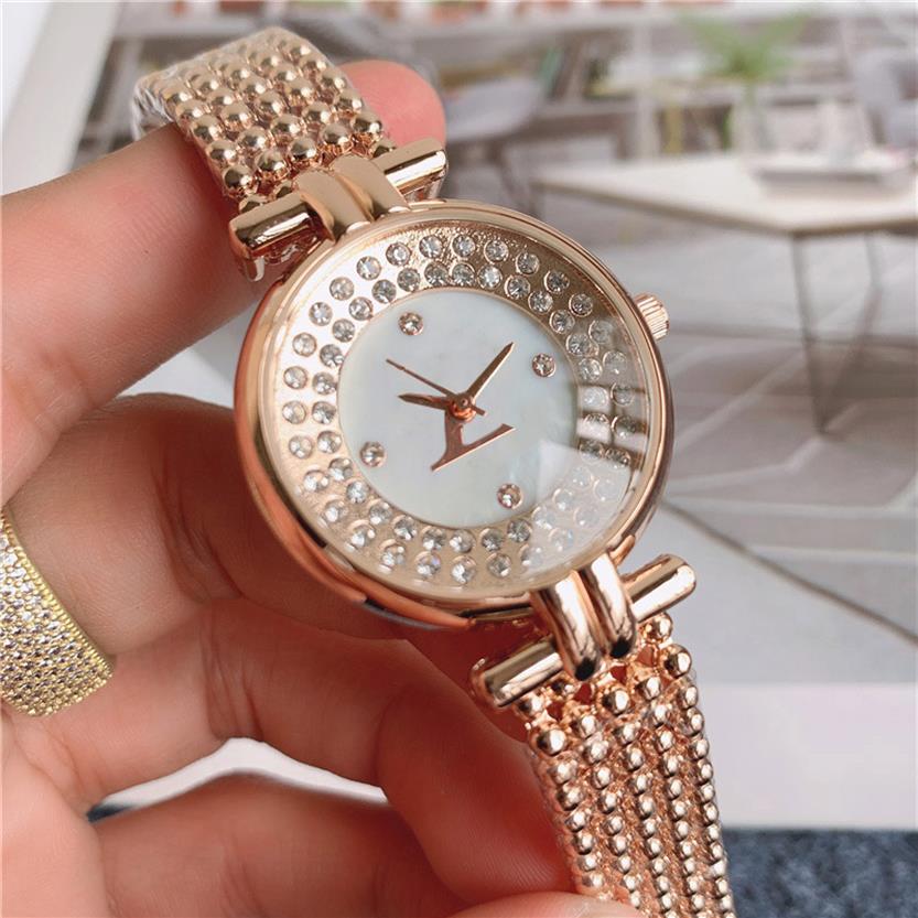 Brand Watches Women Girl crystal Big letters style Steel Band Quartz wrist Watch 52269g, Rose gold white
Brand Watches Women Girl crystal Big letters style Steel Band Quartz wrist Watch 52269g, Rose gold white