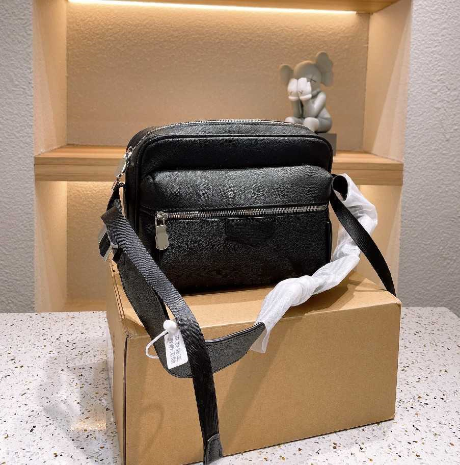 Shoulder Bags Women Fashion Heart Pattern Solid Color Hangbags Female Shoulder Crossbody Beach Shopping Bag Handbag 2023 Quality
Shoulder Bags Women Fashion Heart Pattern Solid Color Hangbags Female Shoulder Crossbody Beach Shopping Bag Handbag 2023 Quality