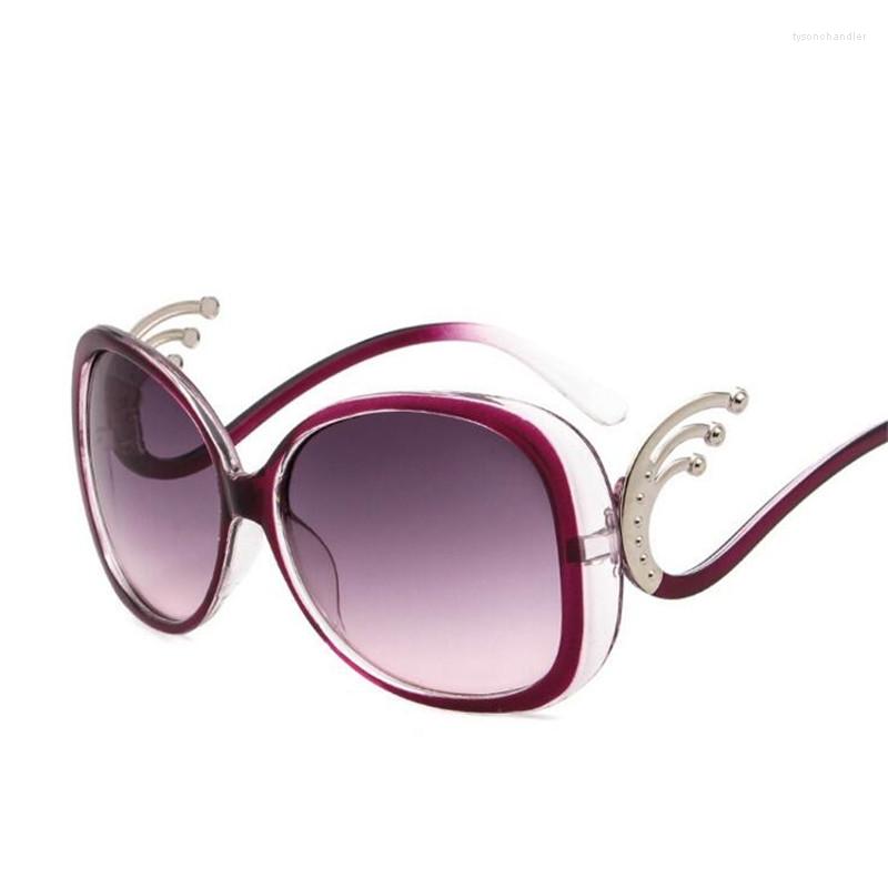 Sunglasses ZXTREE Brand Designer Cat Eye Women Mirror Fashion Angel Sunglass Female Eyewear Driving Sun Glasses UV400 Z65
Sunglasses ZXTREE Brand Designer Cat Eye Women Mirror Fashion Angel Sunglass Female Eyewear Driving Sun Glasses UV400 Z65