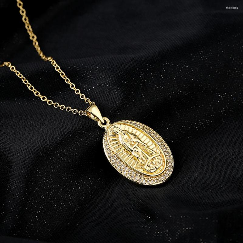 Pendant Necklaces Exquisite Unisex Religious Jewelry Copper Zircon Virgin Mary Metal Chain Believer Charm Necklace Party Holiday Gifts