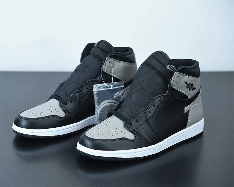 Coming With Box Basketball Shoes Fashion Luxurys Designers Top Calf Leather Shadow Grey The Jumpman 1 Hight Go Men Women
Coming With Box Basketball Shoes Fashion Luxurys Designers Top Calf Leather Shadow Grey The Jumpman 1 Hight Go Men Women