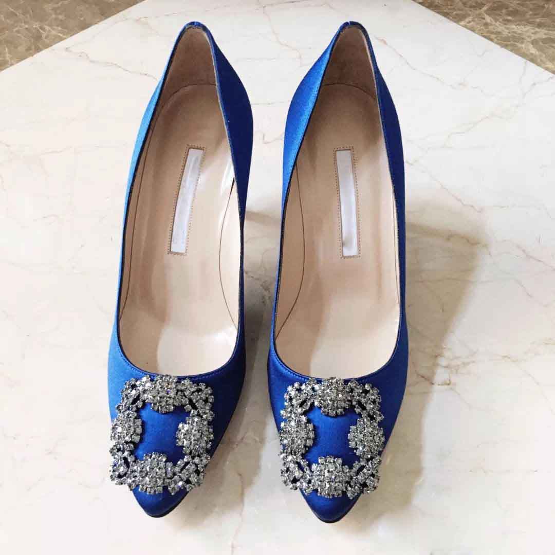 Elegant Womens pumps Sandal Crystal Pump shoes spool Hangisi high Heels brands Summer Designers Dress heeled Party Dress box euro 35-43
Elegant Womens pumps Sandal Crystal Pump shoes spool Hangisi high Heels brands Summer Designers Dress heeled Party Dress box euro 35-43