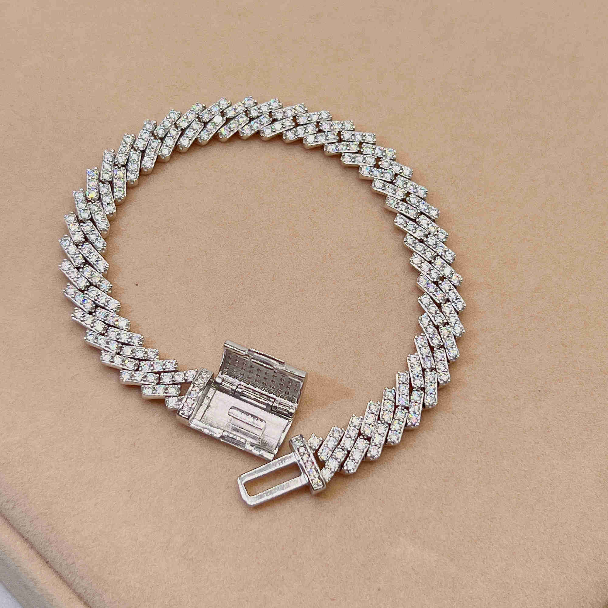 Ready to Ship 2023 Hip Hop Bling Jewelry 8mm Vvs Moissanite Iced Out Cuban Link Bracelet Chain