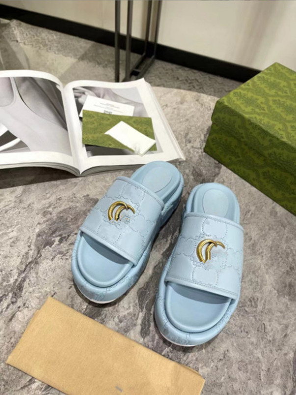 Womens Slippers Sheepskin Platform Heels with Letter Quilted Texture Sandals Flip Flops Slip-on Sliders Mules Summer Beach Shoes Outdoor Classic Booties, Split
Womens Slippers Sheepskin Platform Heels with Letter Quilted Texture Sandals Flip Flops Slip-on Sliders Mules Summer Beach Shoes Outdoor Classic Booties, Split