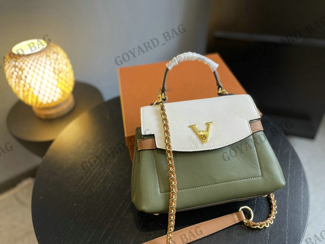 lockme ever Bags Brand Logo Evening Bags Detachable Grained Leather Crossbody Bags handbags Luxury Lady Purses, Black
lockme ever Bags Brand Logo Evening Bags Detachable Grained Leather Crossbody Bags handbags Luxury Lady Purses, Black