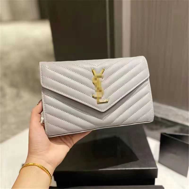 designer yslbags Bag women Fashion satchel envelope bag Chain New Large Capacity Envelope Leather Women's Shoulder Cowhide Crossbody Small 88RZ, Sky blue
designer yslbags Bag women Fashion satchel envelope bag Chain New Large Capacity Envelope Leather Women's Shoulder Cowhide Crossbody Small 88RZ, Sky blue