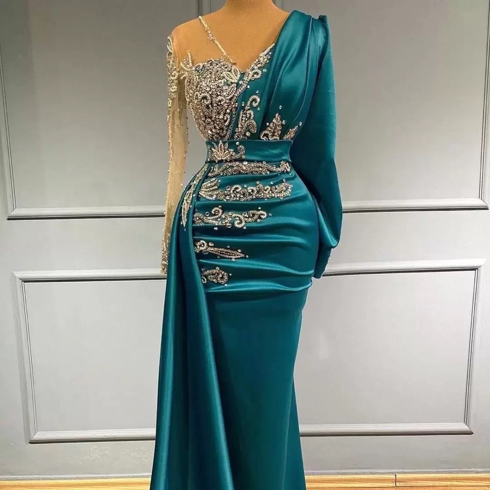 Long Sleeve Prom Evening Dresses Formal Occasion Wear Gold Appliques Beads Hunter Sheer Neck Arabic Robe de soriee V-Neck Custom New Plus Size