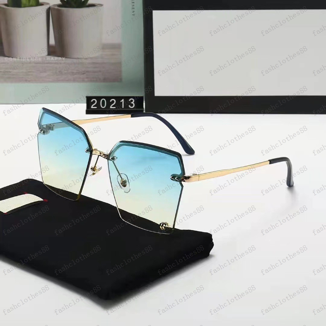 2022 luxury Sunglasses Designer letter womens Mens Goggle senior Eyewear For Women eyeglasses frame Vintage Metal Sun Glasses
2022 luxury Sunglasses Designer letter womens Mens Goggle senior Eyewear For Women eyeglasses frame Vintage Metal Sun Glasses