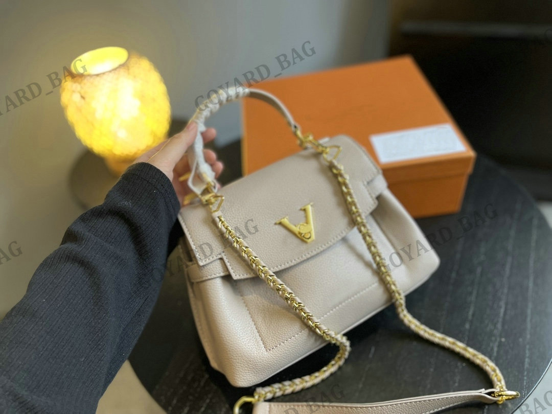 lockme ever Bags Brand Logo Detachable Grained Leather Crossbody Bags handbags Luxury Lady Purses Birthday Gift
lockme ever Bags Brand Logo Detachable Grained Leather Crossbody Bags handbags Luxury Lady Purses Birthday Gift