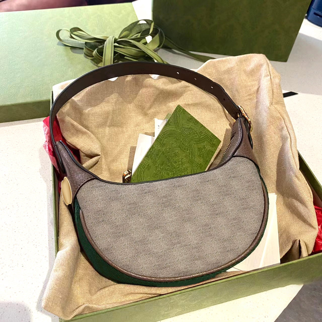 Luxury brand Ophidia Half moon underarm Bags crossbody Shoulder Women'smens classic clutch totes Nylon Mini handbag lady fashion Designer purses Check canvas Bag
Luxury brand Ophidia Half moon underarm Bags crossbody Shoulder Women'smens classic clutch totes Nylon Mini handbag lady fashion Designer purses Check canvas Bag