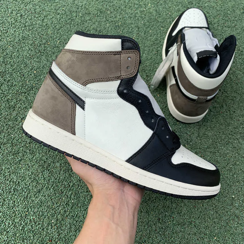 Top Quality with box Basketball Shoes jumpman 1 HighAuthentic Athletics X Sneakers Running Shoe Dark Mocha Men Women brown suede Sneakers Outdoor
Top Quality with box Basketball Shoes jumpman 1 HighAuthentic Athletics X Sneakers Running Shoe Dark Mocha Men Women brown suede Sneakers Outdoor