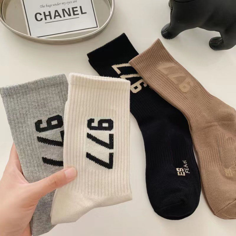 Mens Tube Socks Fashion Men's Women's High Street Letter Print Sock Streetwear, Beige
Mens Tube Socks Fashion Men's Women's High Street Letter Print Sock Streetwear, Beige