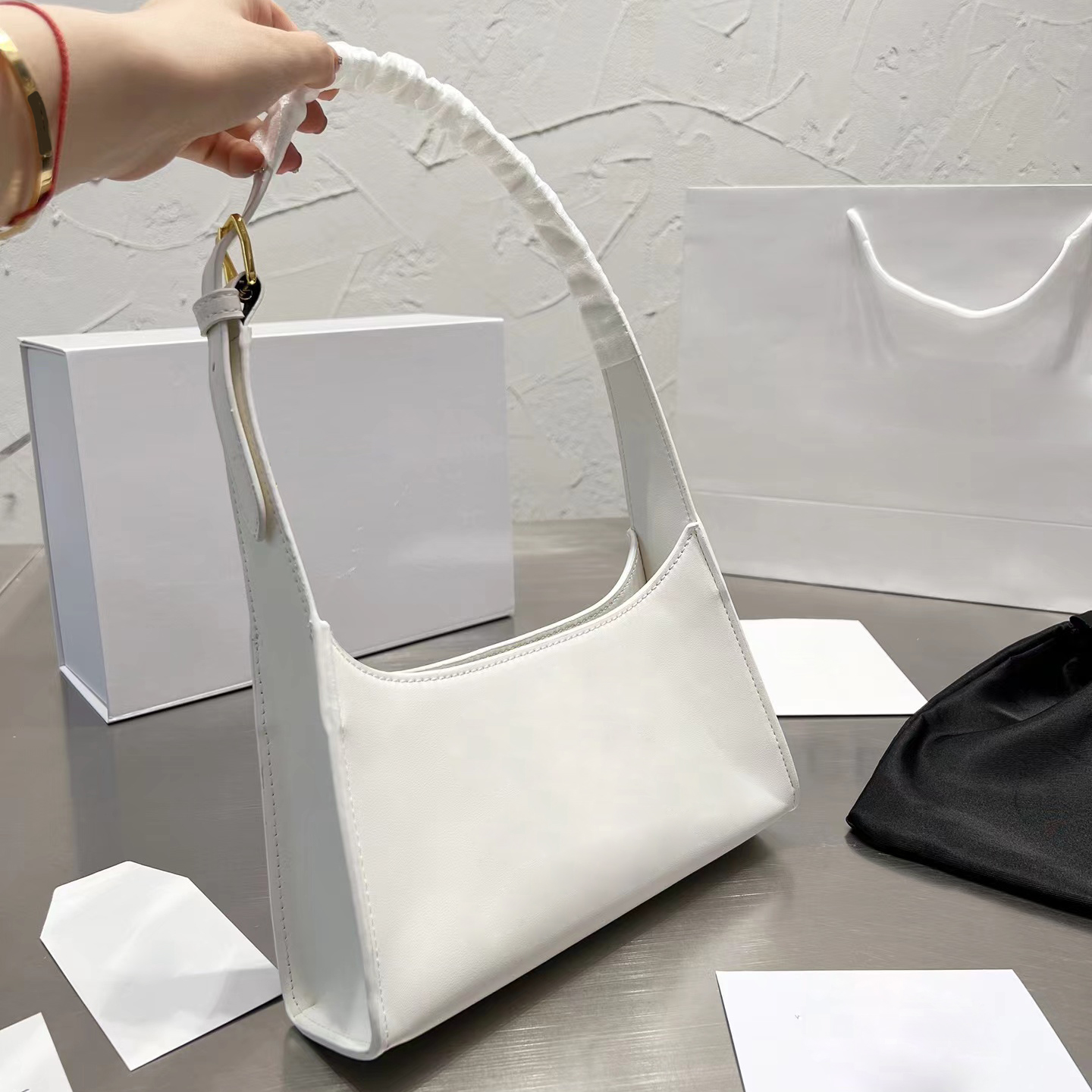 Women Shoulder Bags New Fashion Designers Bags Purses Woman Underarm Package Handbags Top Sale Multi -Pattern Evening Bags Men Lady Crossbody Bag, 34
Women Shoulder Bags New Fashion Designers Bags Purses Woman Underarm Package Handbags Top Sale Multi -Pattern Evening Bags Men Lady Crossbody Bag, 34