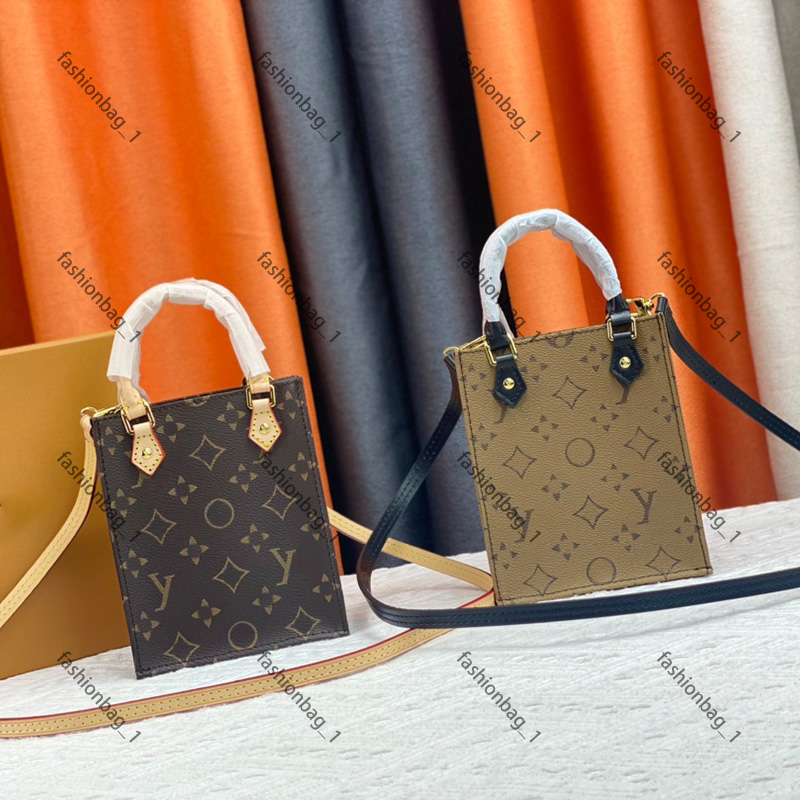 Luxurys Handbags High Quality woman tote bag Designer bags Shoulder bag Crossbody bag wallet Leather messenger bag Fashion card holder, Beige
Luxurys Handbags High Quality woman tote bag Designer bags Shoulder bag Crossbody bag wallet Leather messenger bag Fashion card holder, Beige