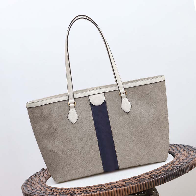 Fashion Shoulder bag Luxury Crossbody Tote Wallet latest Bag clutch bags handbags shopping bag Lady Clutch Handbag famous Drawstring handbags Cross Body purse, Nude
Fashion Shoulder bag Luxury Crossbody Tote Wallet latest Bag clutch bags handbags shopping bag Lady Clutch Handbag famous Drawstring handbags Cross Body purse, Nude