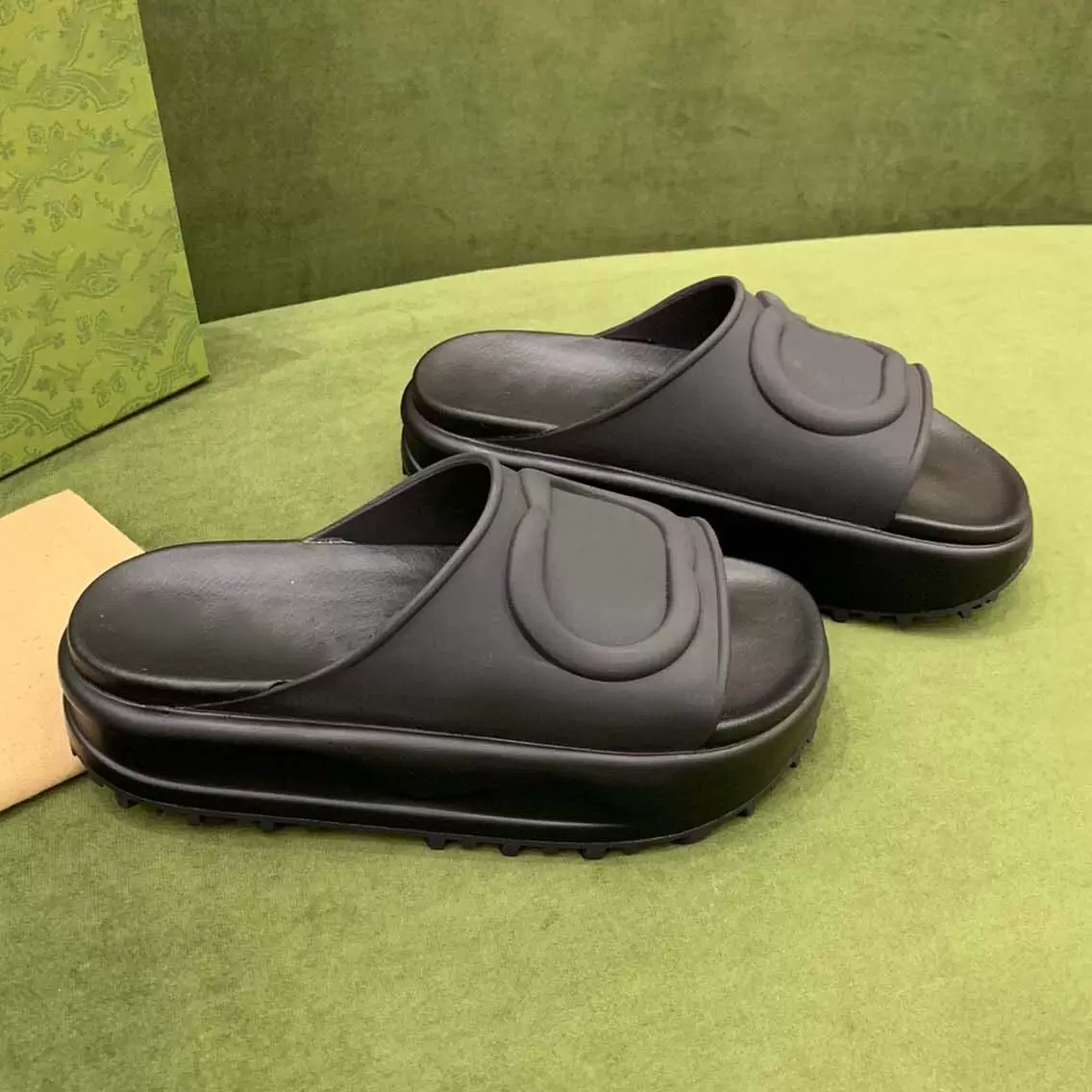 2023 New Womens Designer platfslide orm sandal fashion embroidered canvas thick sole slipper Brand Women sandal summer beach slides indoor home slippers, #1
2023 New Womens Designer platfslide orm sandal fashion embroidered canvas thick sole slipper Brand Women sandal summer beach slides indoor home slippers, #1