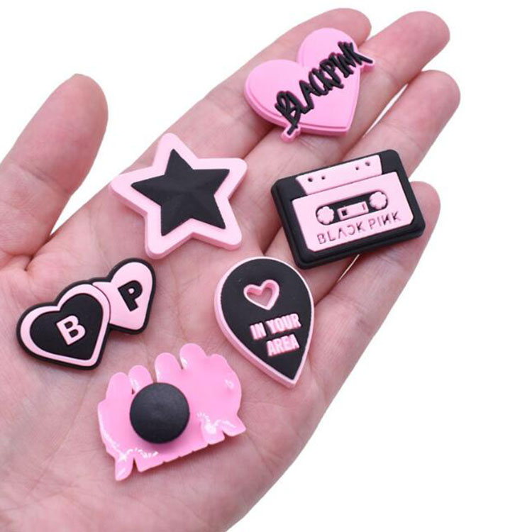 moq 100pcs custom black pink shoe flowers pvc soft rubber shoecharms buckle beach shoe diy decoration charm