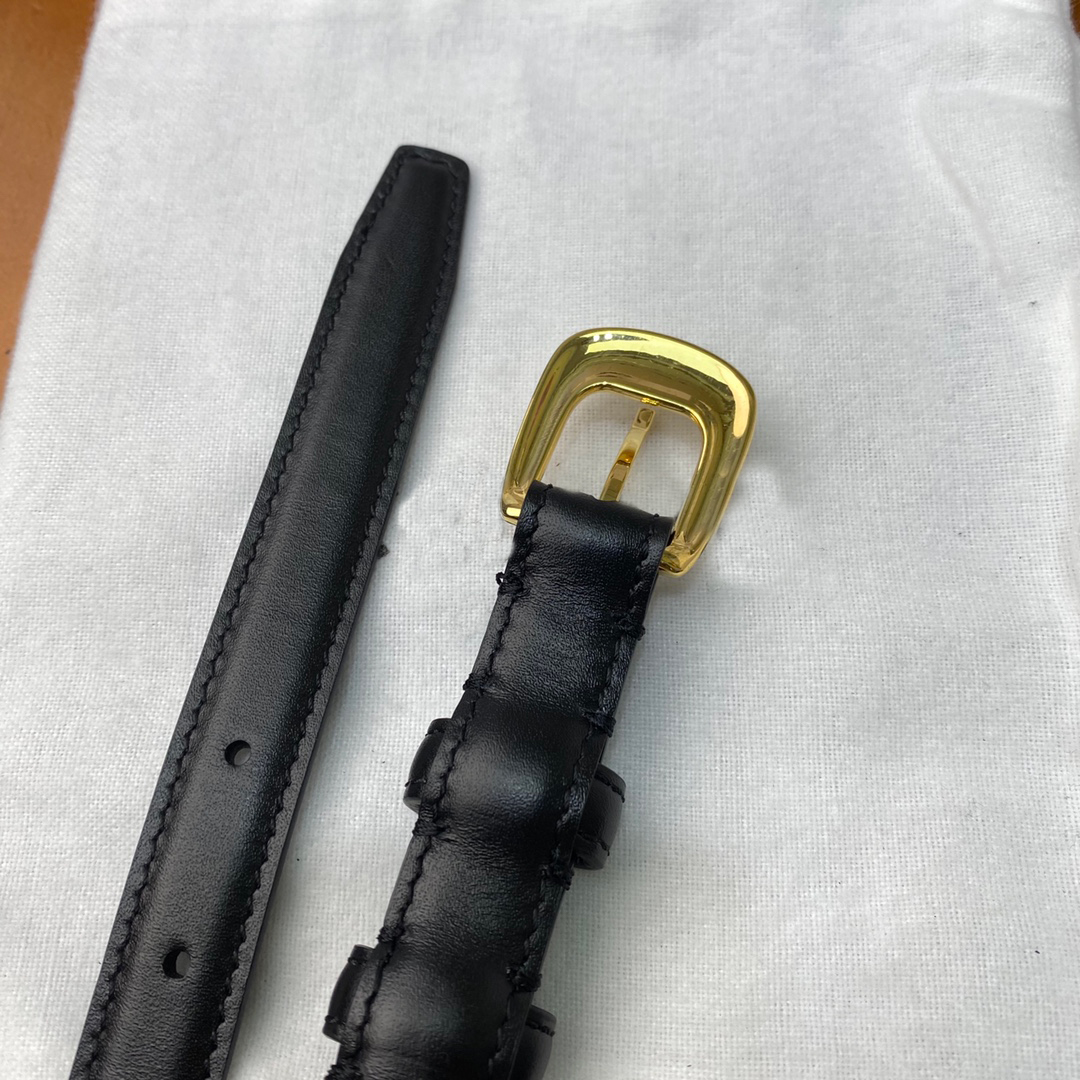 Fashion belts for women to complete your look