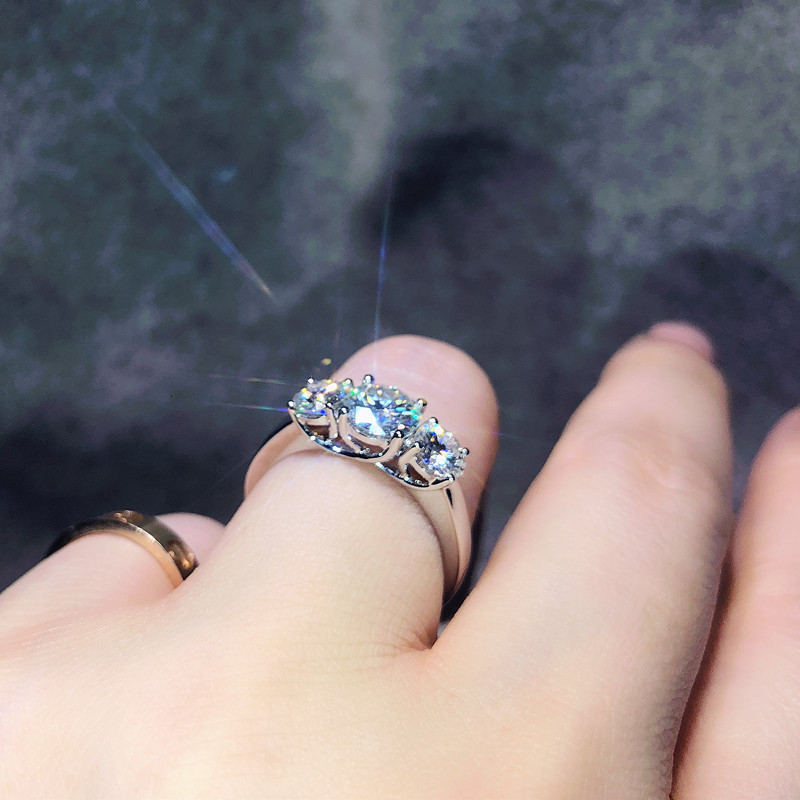 Wedding Rings Three stone Lab Diamond Ring 925 sterling silver Engagement band for Women Bridal Fine Jewelry Party Gift 230303