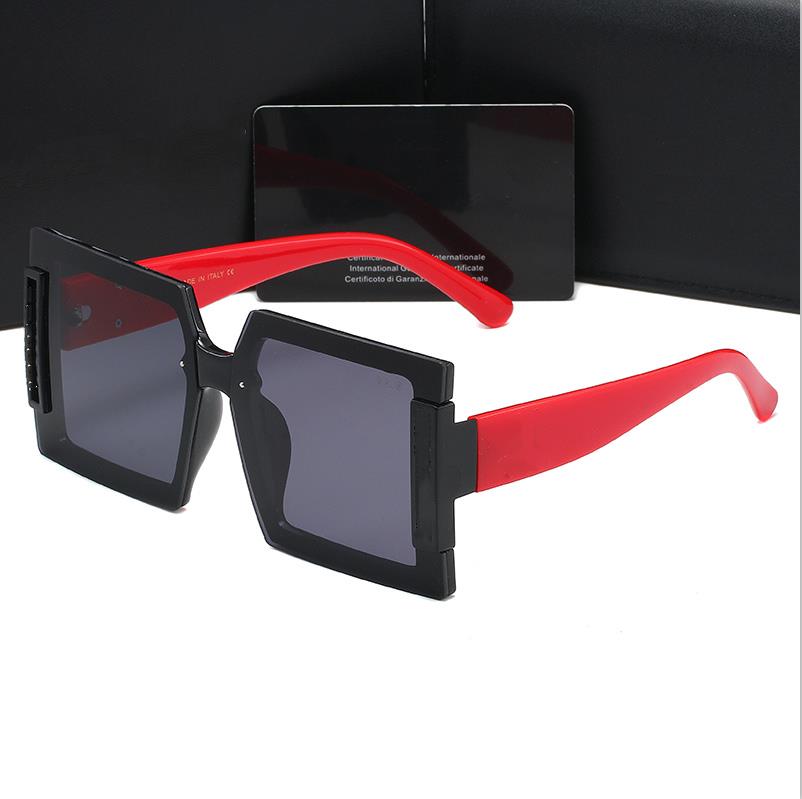 Fashion Classic Designer Polarized Luxury Sunglasses For Men Women Sun Glasses UV400 Eyewear Metal Frame Polaroid Lens channel
Fashion Classic Designer Polarized Luxury Sunglasses For Men Women Sun Glasses UV400 Eyewear Metal Frame Polaroid Lens channel