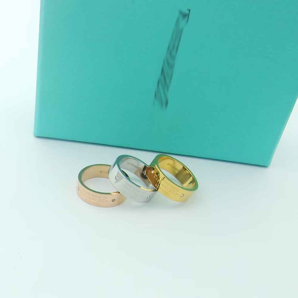 5-year-old shop manufacturers approved stainless steel T-ring ring couples gifts do not fade hypoallergenic dust bag.
5-year-old shop manufacturers approved stainless steel T-ring ring couples gifts do not fade hypoallergenic dust bag.