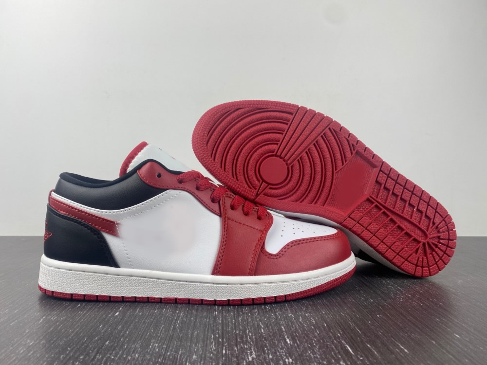 Designer Basketball Shoes Jumpman 1 1S Low Chicago Outdoor Sneakers Varsity Red Black White DC0774-160 Running Sports Trainers, #1
Designer Basketball Shoes Jumpman 1 1S Low Chicago Outdoor Sneakers Varsity Red Black White DC0774-160 Running Sports Trainers, #1