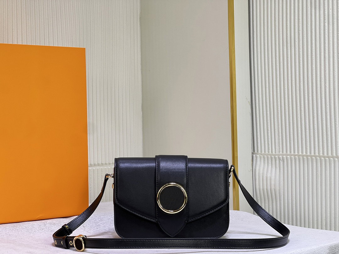 Classic Designer Women's Bag Brand Luxury Shoulder 2021 Multicolor Fashion Letter Handbag AAAHH55949, 55949/white
Classic Designer Women's Bag Brand Luxury Shoulder 2021 Multicolor Fashion Letter Handbag AAAHH55949, 55949/white