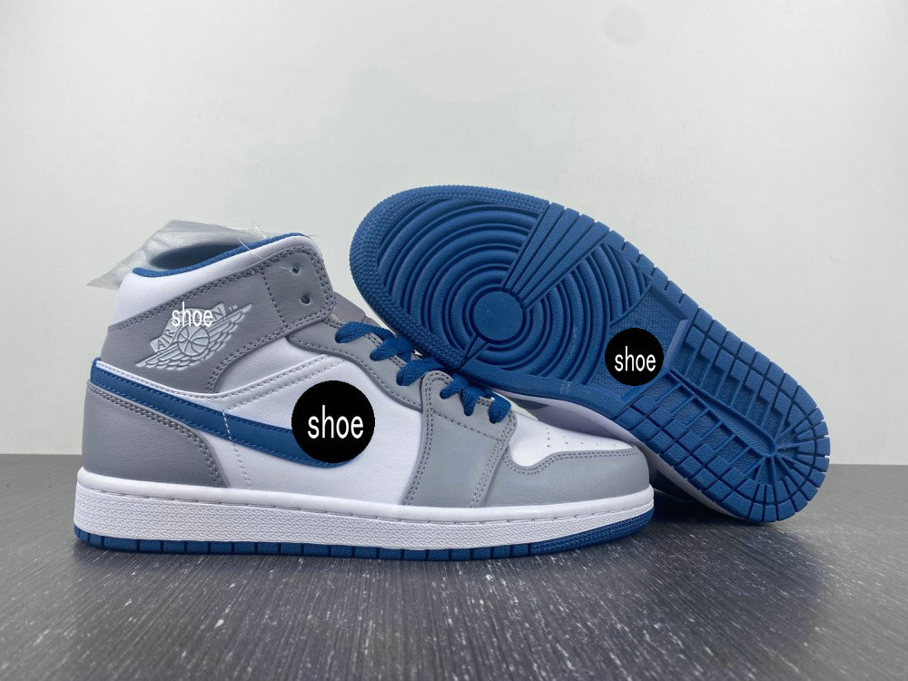 Retro sports shoes 2023 new sport 1 Mid True Blue Gray White men/women/kids basketball shoes 1s youth GS big boy basketball sneakers DQ8426-014
Retro sports shoes 2023 new sport 1 Mid True Blue Gray White men/women/kids basketball shoes 1s youth GS big boy basketball sneakers DQ8426-014