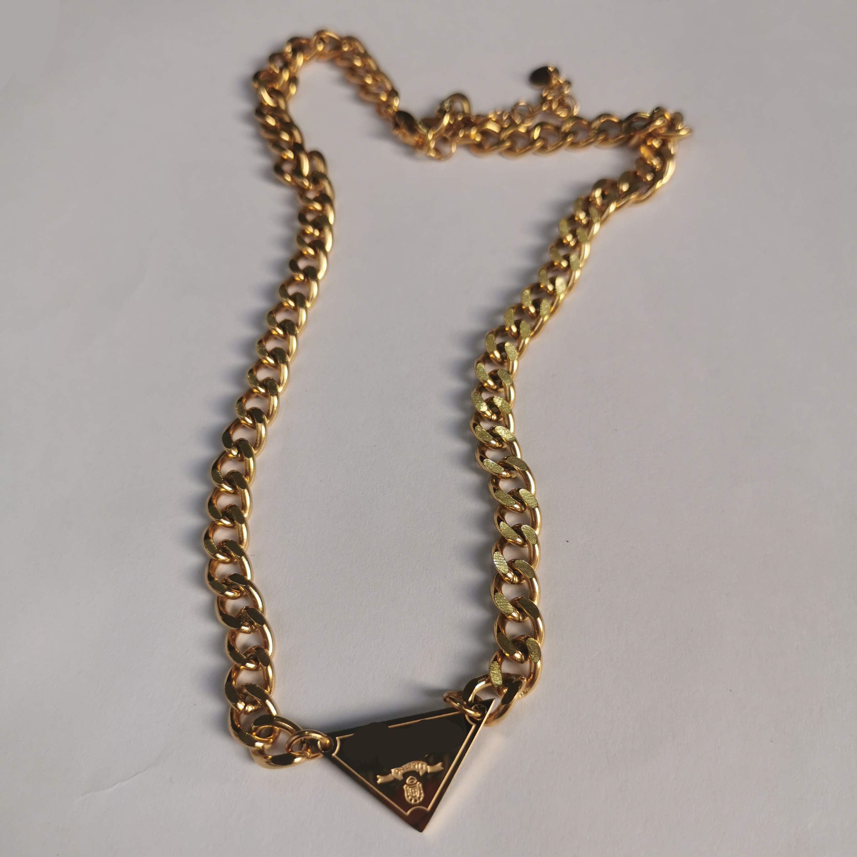 pendant necklace luxury Chain Fashion Jewelry Black White P Triangle Pendant Design Party Silver Hip Hop Punk Men Necklaces Names Statement Jewellery
pendant necklace luxury Chain Fashion Jewelry Black White P Triangle Pendant Design Party Silver Hip Hop Punk Men Necklaces Names Statement Jewellery